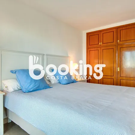 Rancho Suizo Per 4 Persones Amb Vistes Al Mar Amb Piscina Comunitaria Apartment