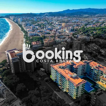 Rancho Suizo Per 4 Persones Amb Vistes Al Mar Amb Piscina Comunitaria Apartment