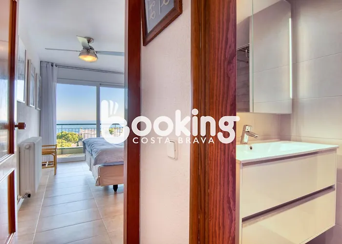Rancho Suizo Per 4 Persones Amb Vistes Al Mar Amb Piscina Comunitaria Apartment *
